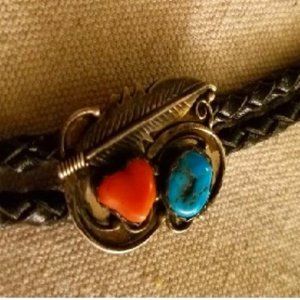STUNNING! Vintage Bolo Tie Arthur J. (Navajo) Williams in excellent condition